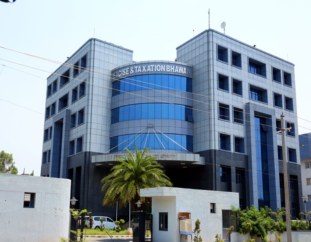 S.R. Innovation commercial building